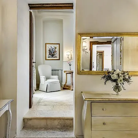 Monastero Di & 5*