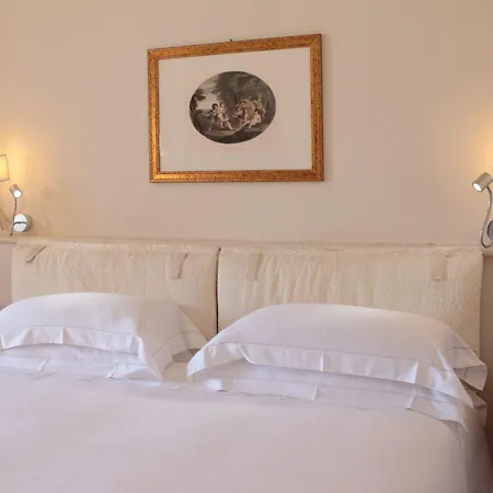 Monastero Di & Hotel Cortone