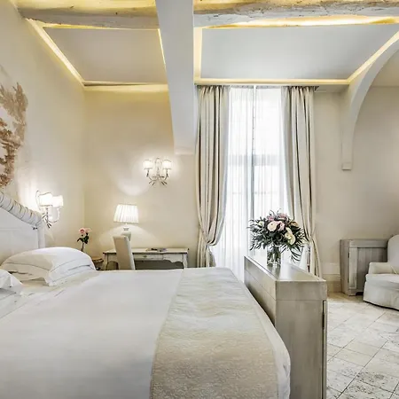 Szálloda Monastero Di & 5*